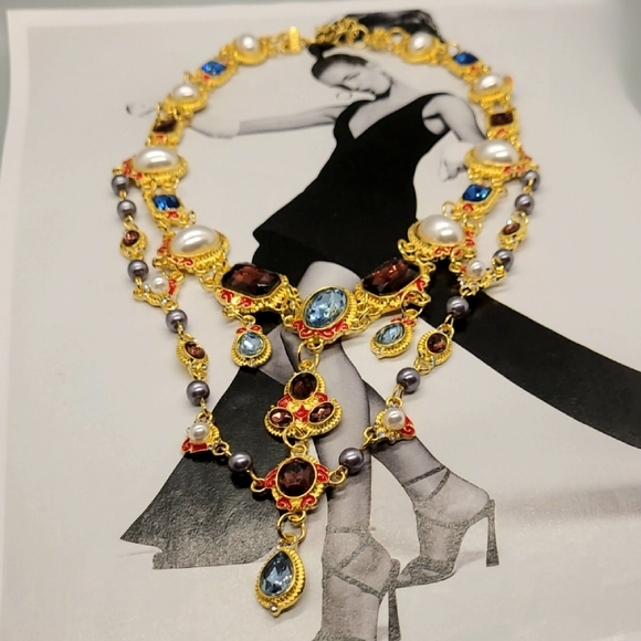 Luxurious Vintage French Palace Court Style Crystal Gold Statement Necklace